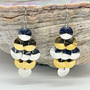 Shiny Two Tone Disks Rhombus Shaped Dangle Earrings Women’s Gold Silver Pierced